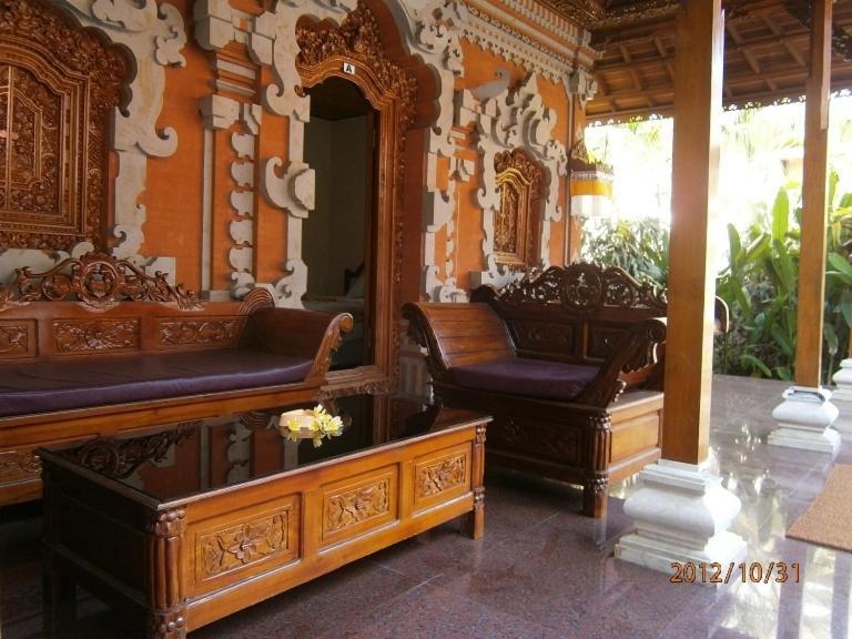 Adus Beach Inn Legian  Room photo